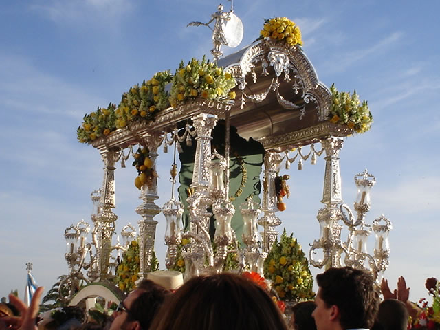 Carreta de la Hermandad de Sevilla Sur - El Rocío en Sevilla - ViajandoporSevilla.com